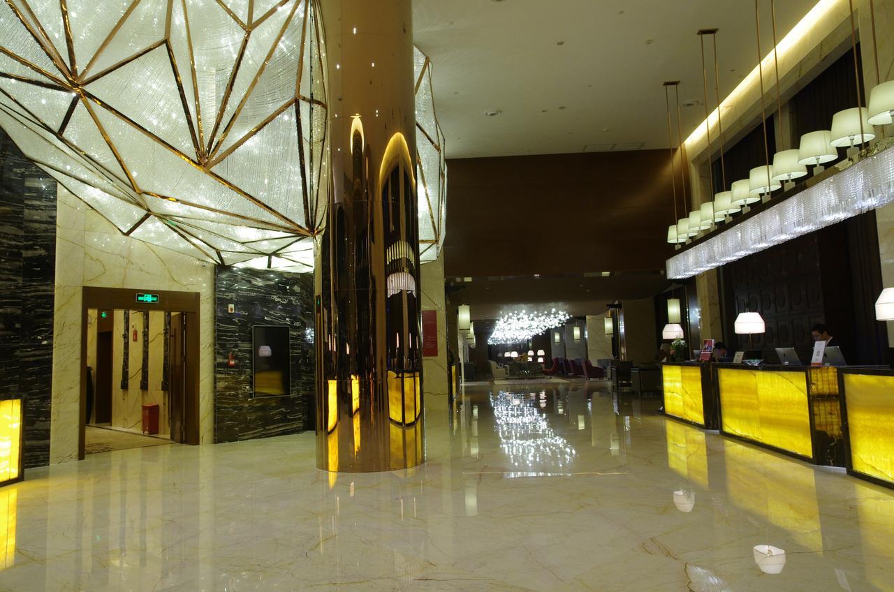 Argyle Grand Hotel Xingyi  Exterior photo